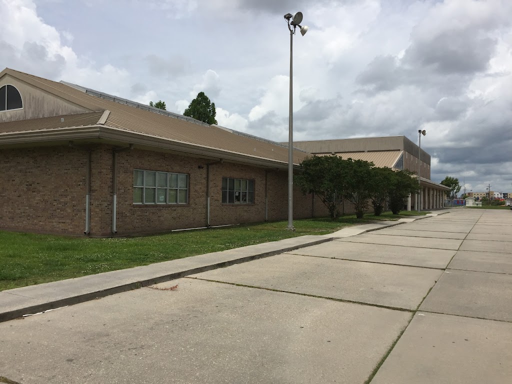 Ellender Memorial High School | 3012 Patriot Dr, Houma, LA 70363, USA | Phone: (985) 303-4813