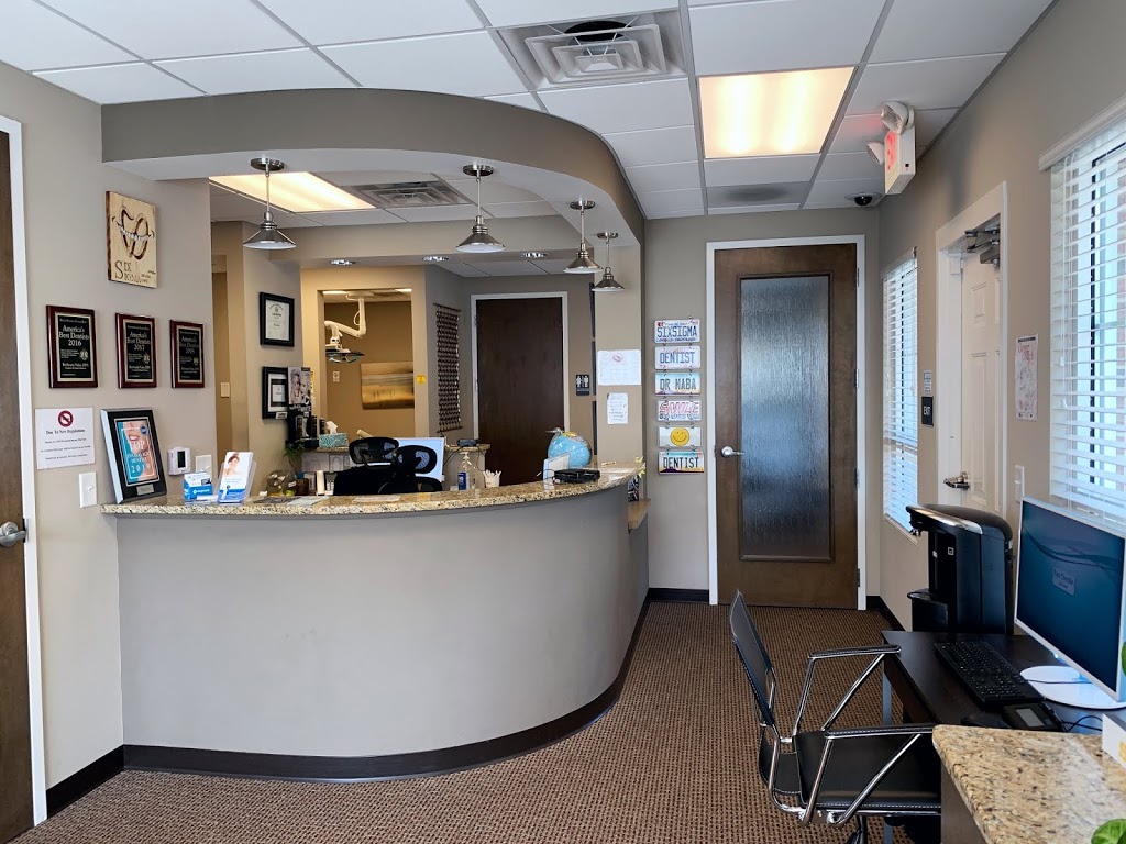 Six Sigma Dental | 9709 Northeast Pkwy #100, Matthews, NC 28105, USA | Phone: (704) 845-0500