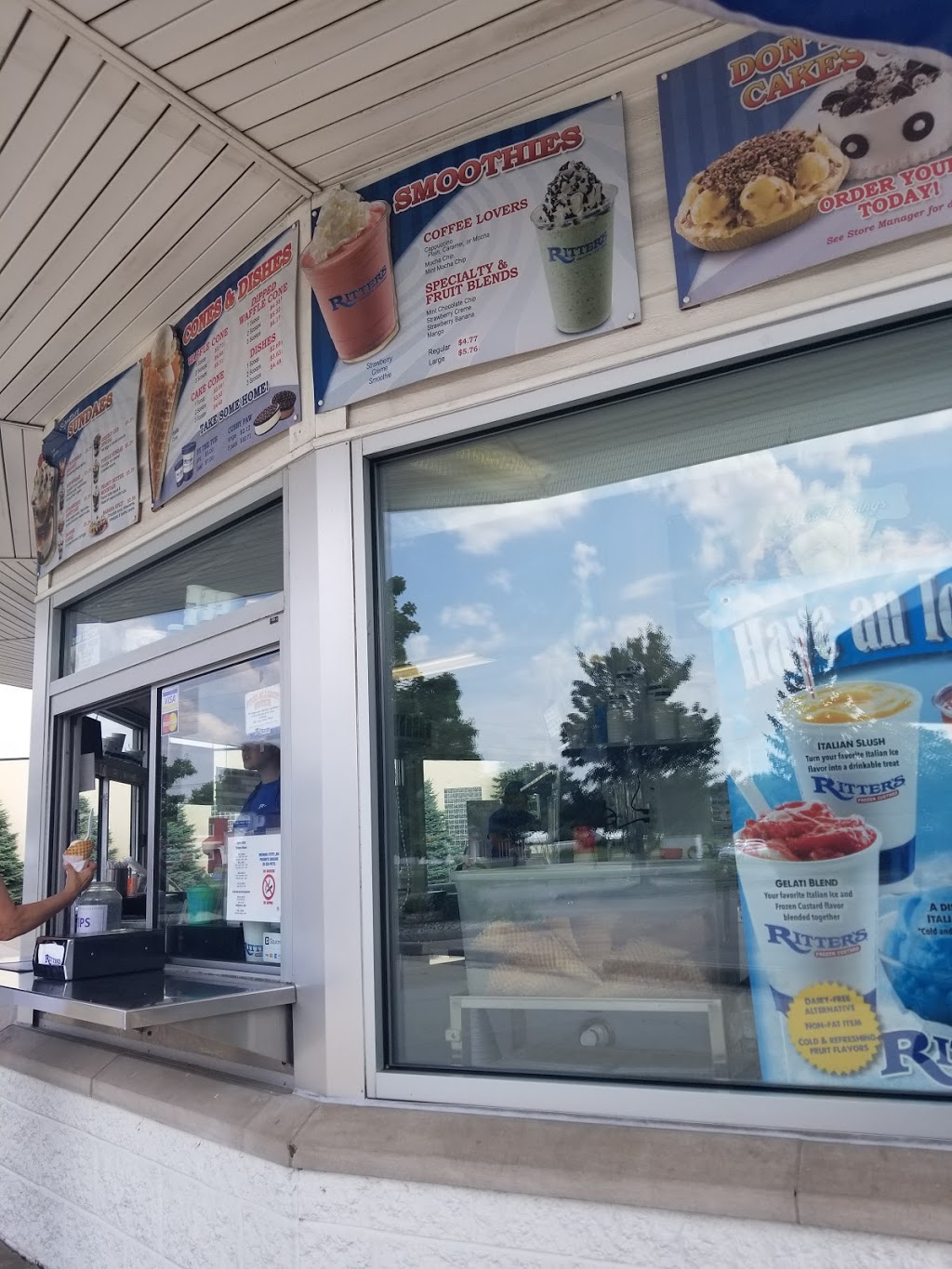 Ritters Frozen Custard Livonia | 31227 W 8 Mile Rd, Livonia, MI 48152, USA | Phone: (248) 476-4571