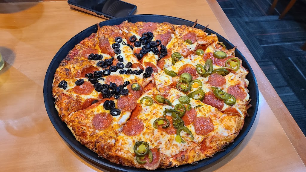 Shakeys Pizza Parlor | 10340 Reseda Blvd, Northridge, CA 91326, USA | Phone: (818) 360-2151