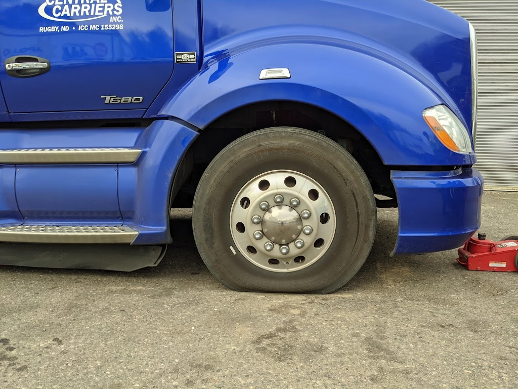 Pomps Tire Service | 5440 W 125th St, Savage, MN 55378, USA | Phone: (952) 894-8846