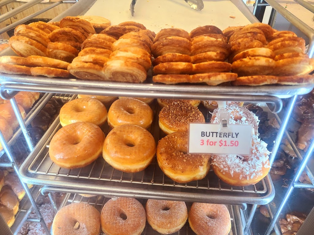 Golden Donuts | 11051 Hawthorne Blvd, Lennox, CA 90304, USA | Phone: (310) 674-5430