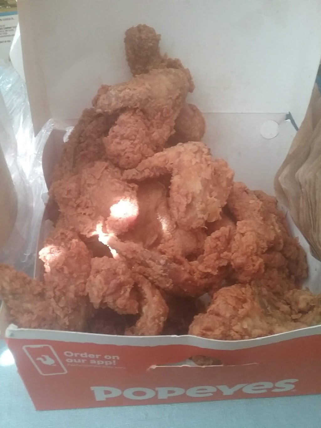 Popeyes Louisiana Kitchen | 9200 Reading Rd, Cincinnati, OH 45215, USA | Phone: (513) 230-9768