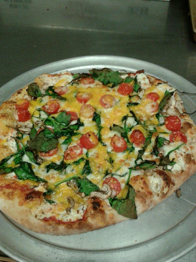 Christophers Gourmet Pizza | 6572 Lincoln Hwy, Jeannette, PA 15644, USA | Phone: (724) 527-4100