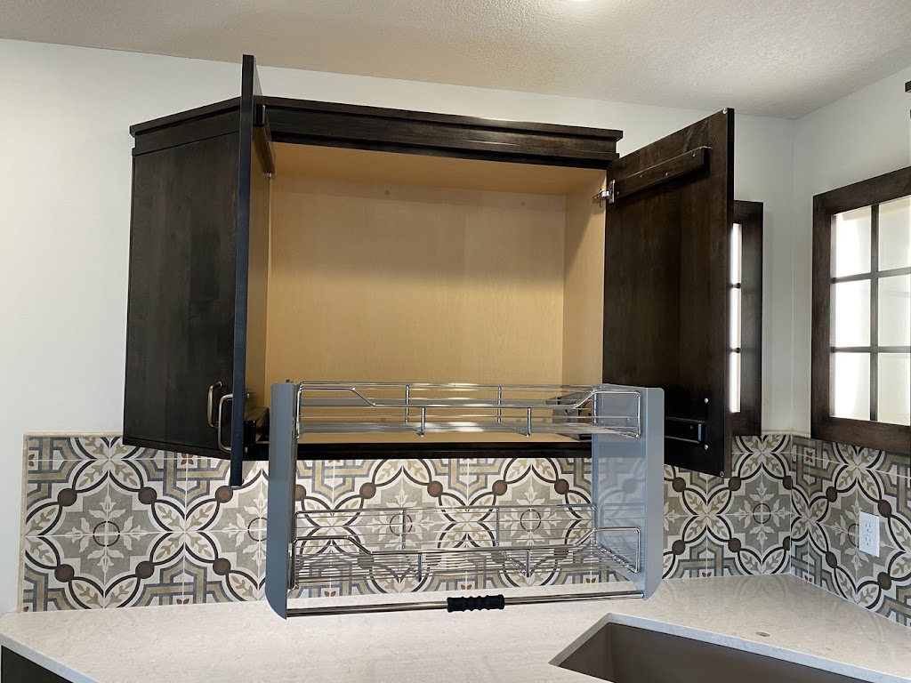 Catani Cabinets | 2495 Maplewood Dr STE 314, Maplewood, MN 55109, USA | Phone: (651) 222-9224