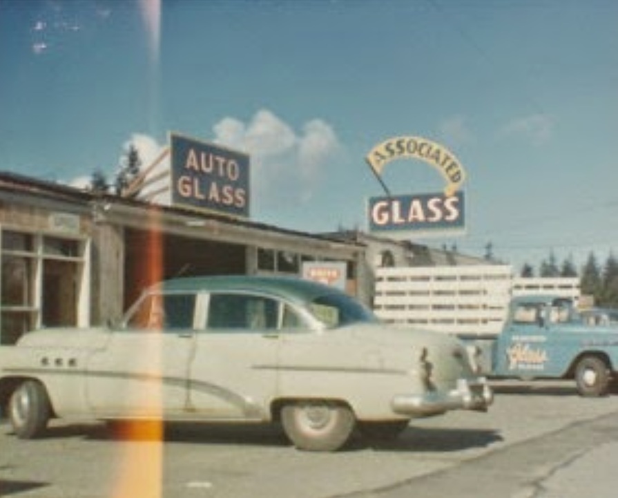 Associated Glass | 201 Ave D, Snohomish, WA 98290, USA | Phone: (360) 568-0525