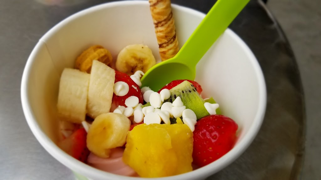 Yogurtland Riverside Campus | 1242 University Ave A, Riverside, CA 92507, USA | Phone: (951) 683-1950