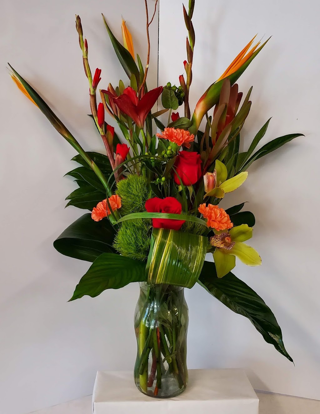 Southfield Flowers | 25815 W 10 Mile Rd, Southfield, MI 48033, USA | Phone: (248) 356-9292