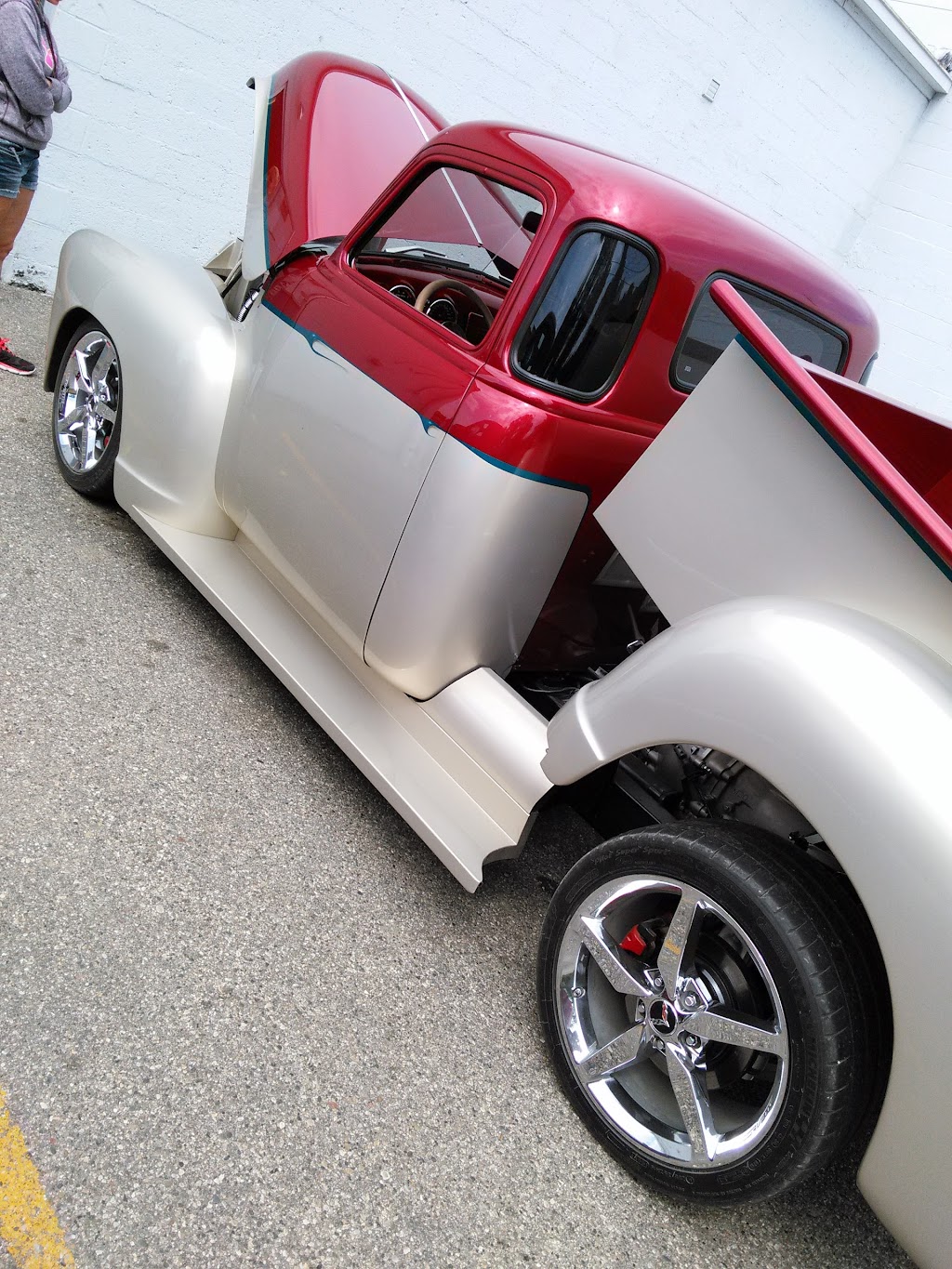 Wiltses Auto Paint | 2618 Dixie Hwy, Waterford Twp, MI 48328, USA | Phone: (248) 674-4177