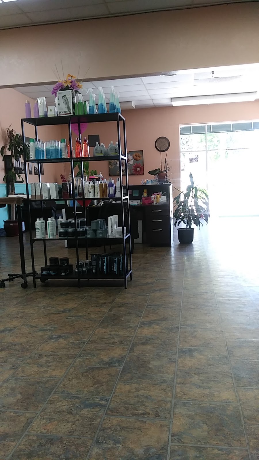 Revive Hair Salon | 55 Crestview Dr, Watsonville, CA 95076, USA | Phone: (831) 319-4858