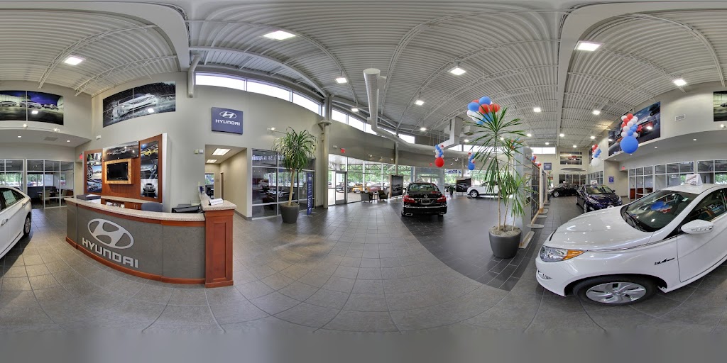 Mercedes-Benz of Hampton | 2712 Neil Armstrong Pkwy, Hampton, VA 23666, USA | Phone: (757) 551-9789