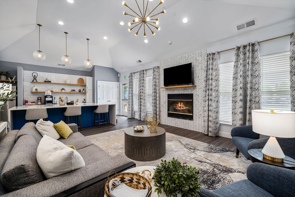 Fieldstone Apartment Homes | 510 Quaker Creek Dr, Mebane, NC 27302, USA | Phone: (919) 910-0287