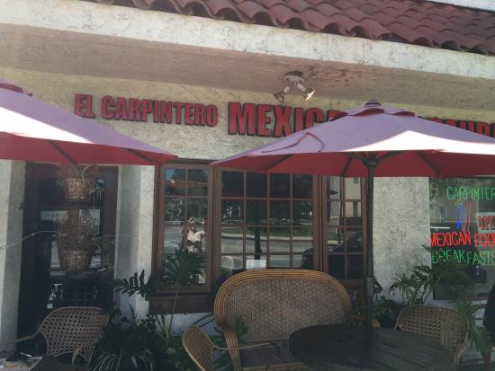 El Carpintero Mexican Restaurant | 4109 W Olive Ave, Burbank, CA 91505, USA | Phone: (818) 566-4093