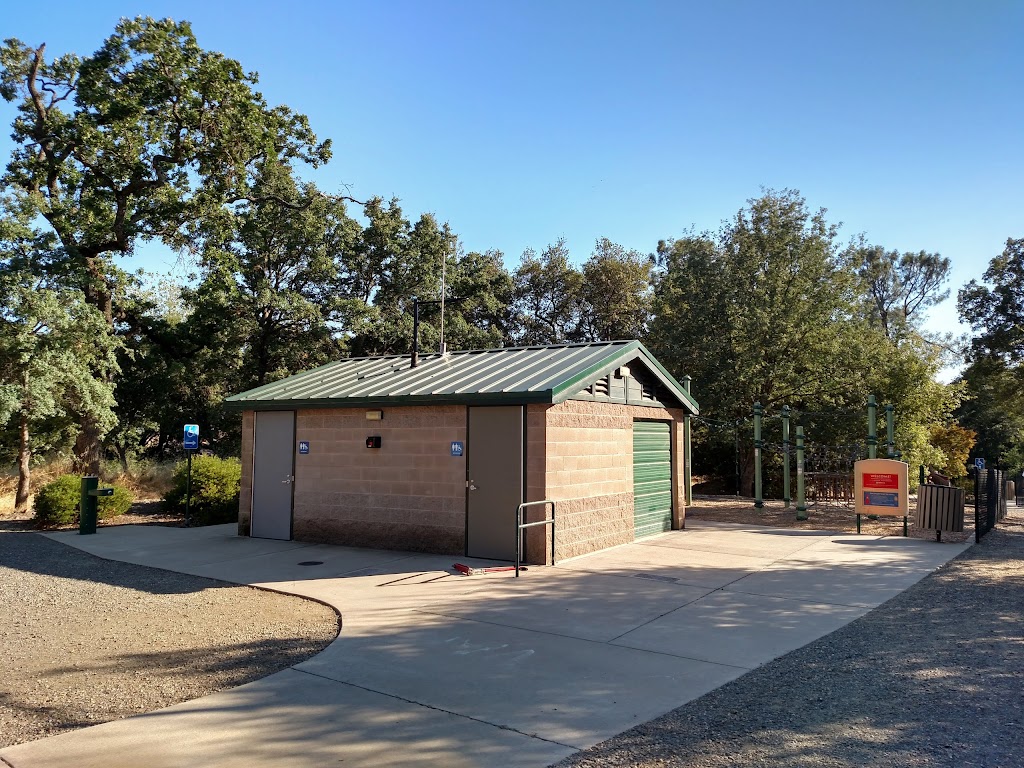 Willow Hill Reservoir Community Park | 321 Barnhill Dr, Folsom, CA 95630 | Phone: (916) 461-6601