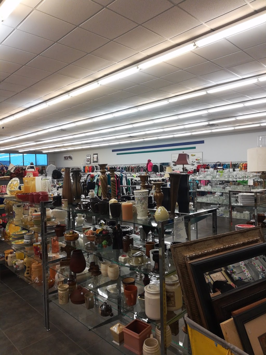 Goodwill Store And Donation Center | 19021 E 51st St, Tulsa, OK 74134, USA | Phone: (918) 355-4194
