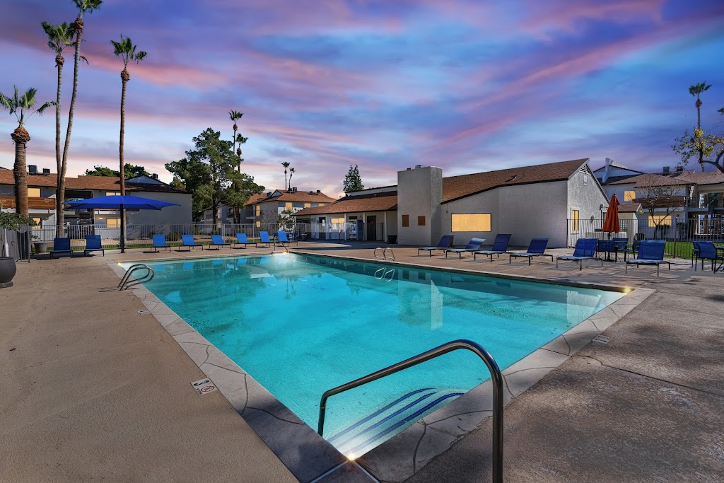 Tides on McDowell | 4620 W McDowell Rd, Phoenix, AZ 85035, USA | Phone: (602) 233-1861