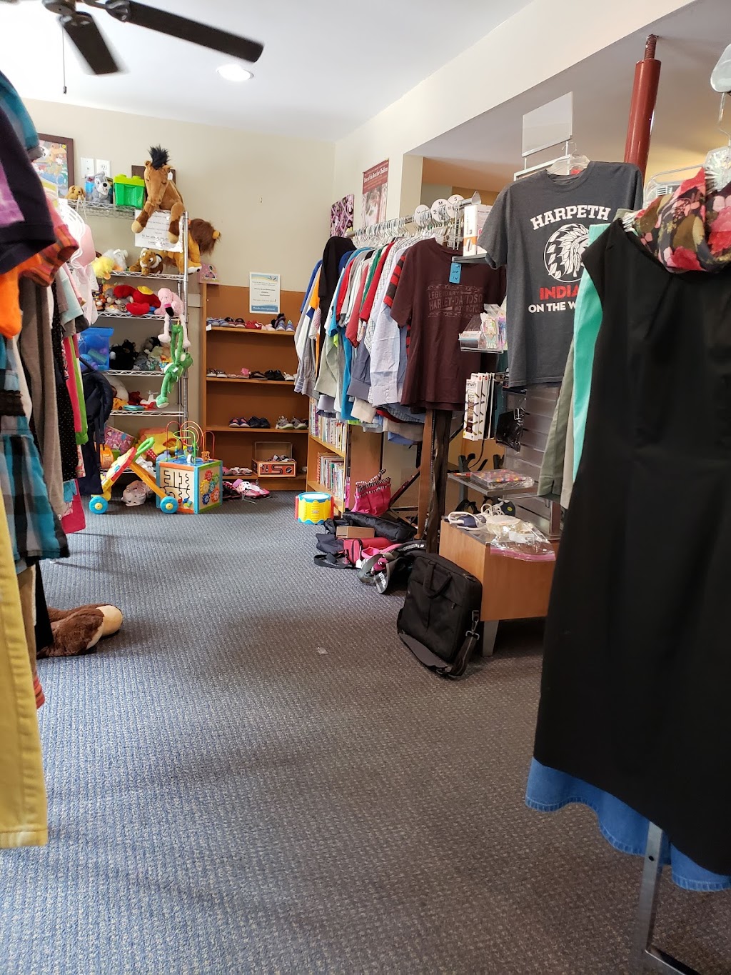 Ark Community Resource Center and Noah’s Closet Resale Shop | 710 US-70, Pegram, TN 37143, USA | Phone: (615) 457-1931