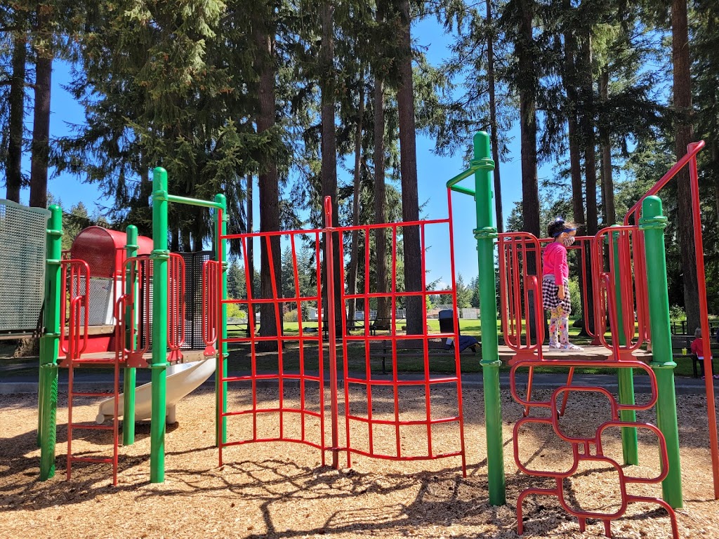 Rainier Woods Park | 2610 Cherokee Blvd, Puyallup, WA 98374, USA | Phone: (253) 841-5457