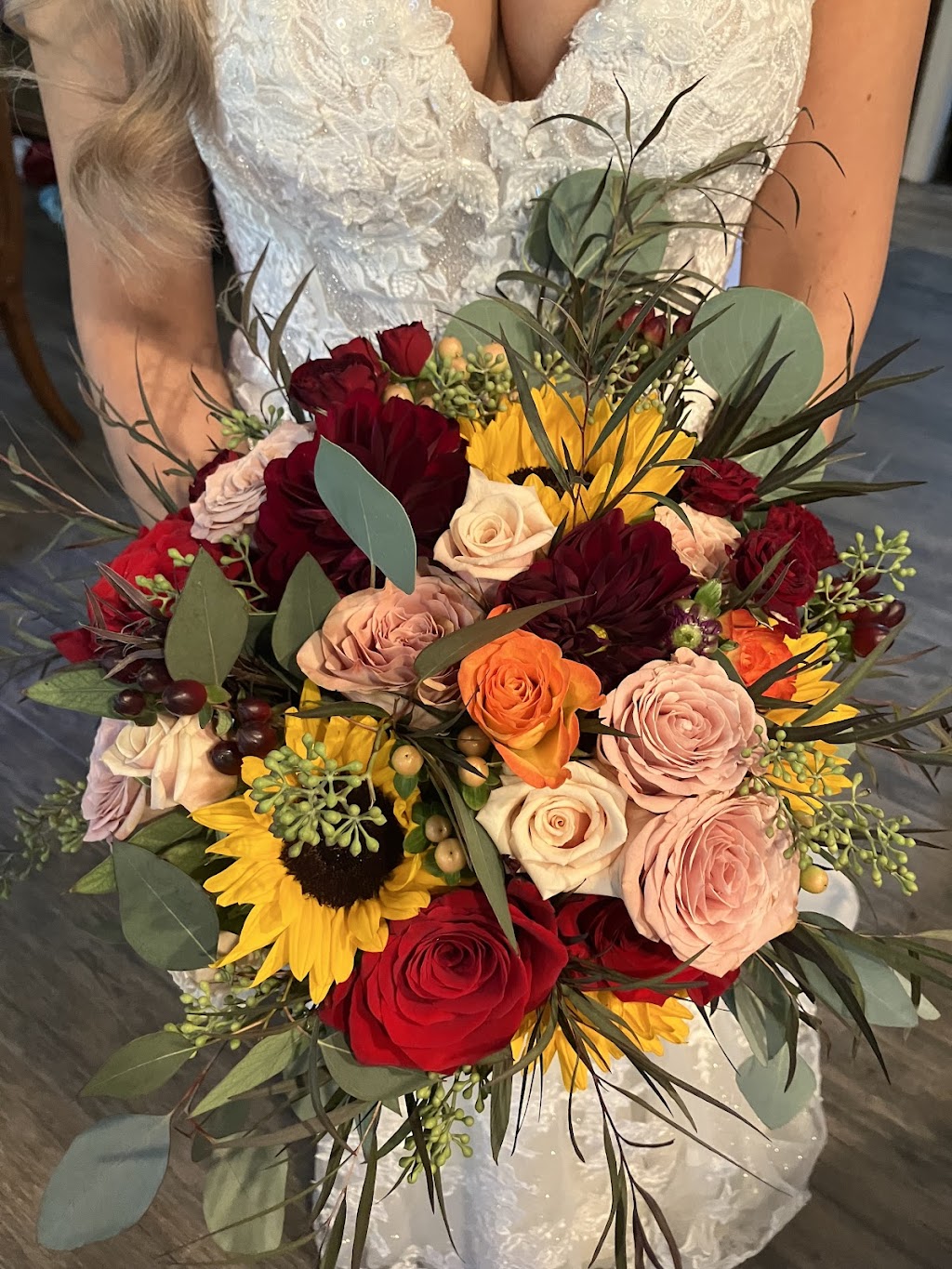Redlands Bouquet Florist & More | 702 W Colton Ave, Redlands, CA 92374, USA | Phone: (909) 793-2553