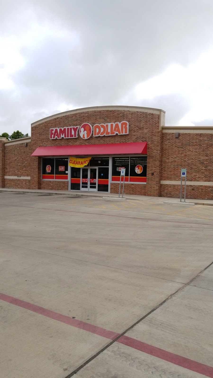 Family Dollar | 726 N Kaufman St, Ennis, TX 75119, USA | Phone: (972) 330-2116