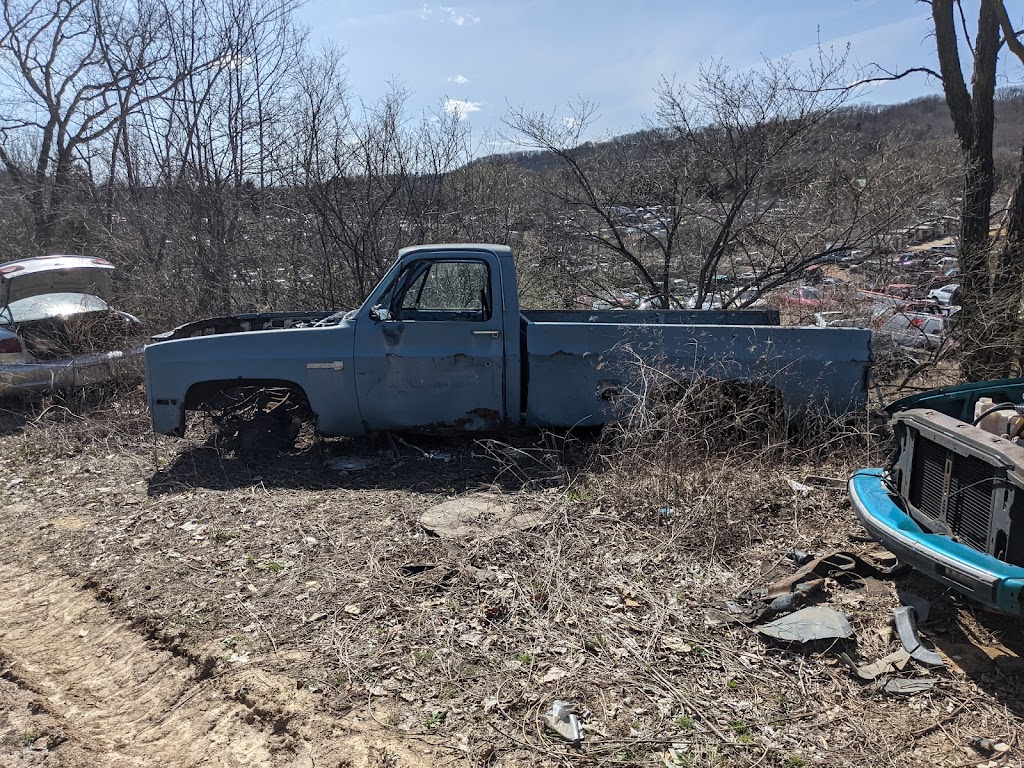 Fenton Auto Salvage | 6650 Treasure Dr, House Springs, MO 63051, USA | Phone: (636) 375-5336