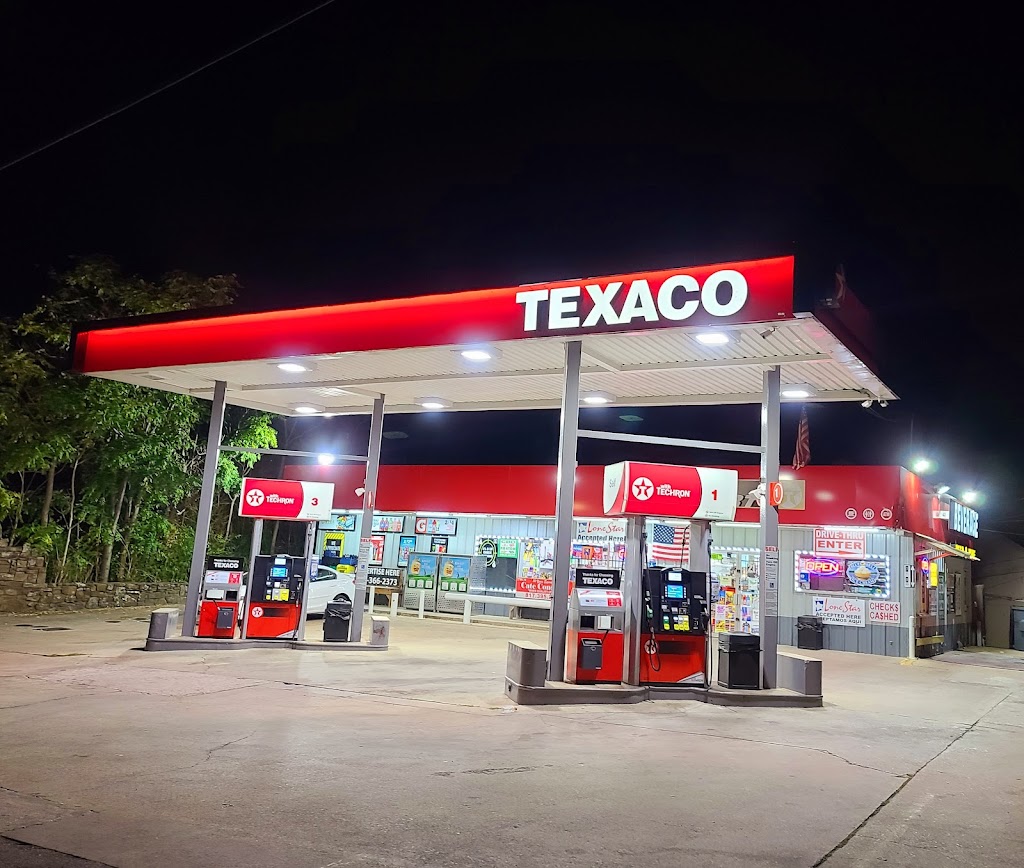 Texaco Azle | 100 E Main St, Azle, TX 76020, USA | Phone: (817) 406-4069