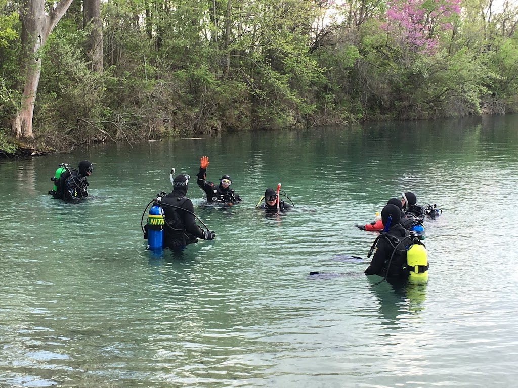 Davey Bones Scuba Center | 36 N Van Buren Ave, Barberton, OH 44203, USA | Phone: (330) 701-4649