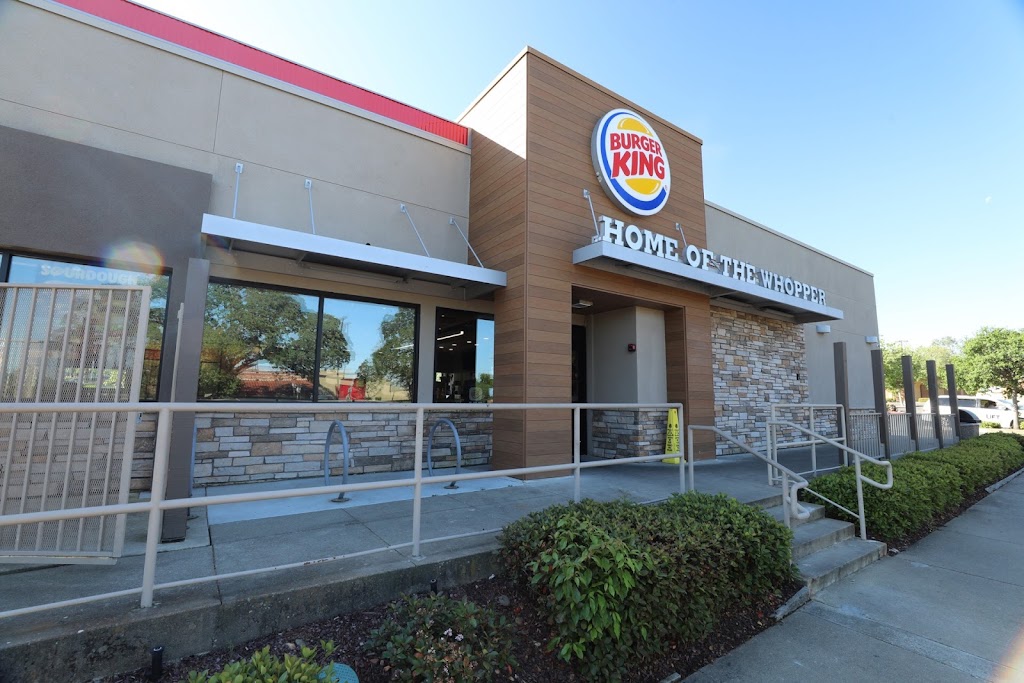 Burger King | 171 Iron Point Rd, Folsom, CA 95630, USA | Phone: (916) 353-0863