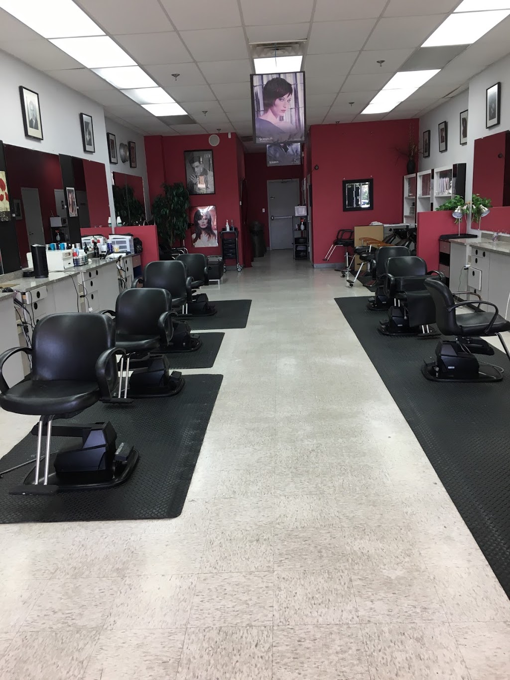 Family Hair | 7127 Hacks Cross Rd, Olive Branch, MS 38654, USA | Phone: (662) 890-6266