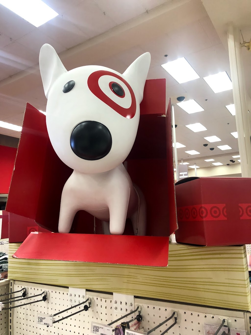 Target | G3WW+8Q, 33860 Southbound Gratiot Ave, Clinton Twp, MI 48035, USA | Phone: (586) 791-9900