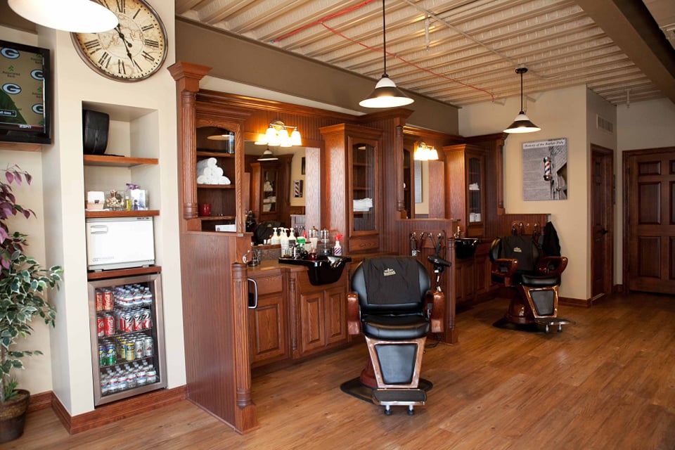 Roosters Belmar Mens Grooming Center | 455 S Vance St, Lakewood, CO 80226, USA | Phone: (303) 936-5341