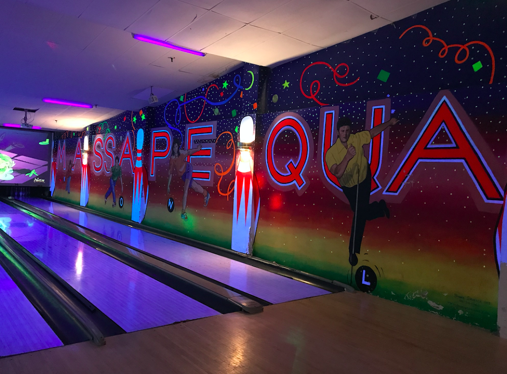 Ultra Lanes Massapequa | 4235 Merrick Rd, Massapequa, NY 11758, USA | Phone: (516) 541-8000