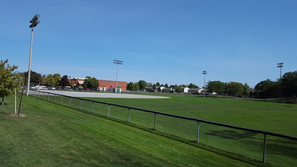 Grapeview Baseball Field | 108 First Street Louth, St. Catharines, ON L2R 6P9, Canada | Phone: (905) 688-5601