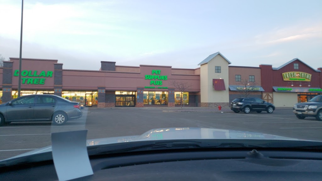 Pet Supplies Plus - Vadnais Heights, MN | 955 Co Rd E East, Vadnais Heights, MN 55127, USA | Phone: (651) 484-9616