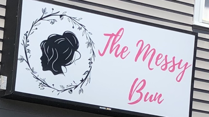 The Messy Bun | 63 Anderson Ave Suite B, Middleborough, MA 02346, USA | Phone: (774) 373-8908