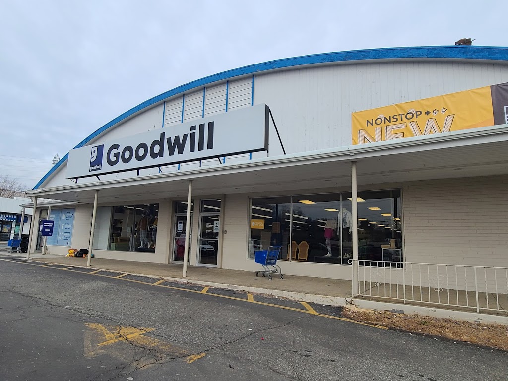 Goodwill NYNJ Store & Donation Center | 130 W Rte 59, Nanuet, NY 10954, USA | Phone: (845) 624-0187