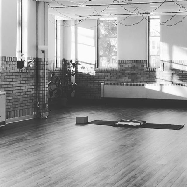 NoMa Yoga | 603 Bond St #5, North Manchester, IN 46962, USA | Phone: (260) 901-1622