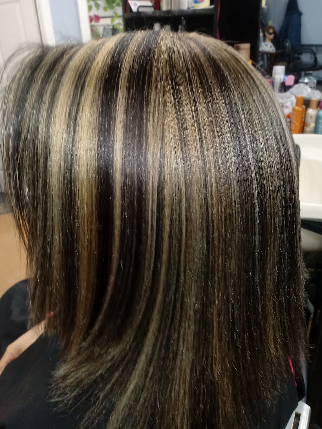 Hi Lights Salon/Barber | 9418 N Council Rd, Oklahoma City, OK 73162, USA | Phone: (405) 721-2024