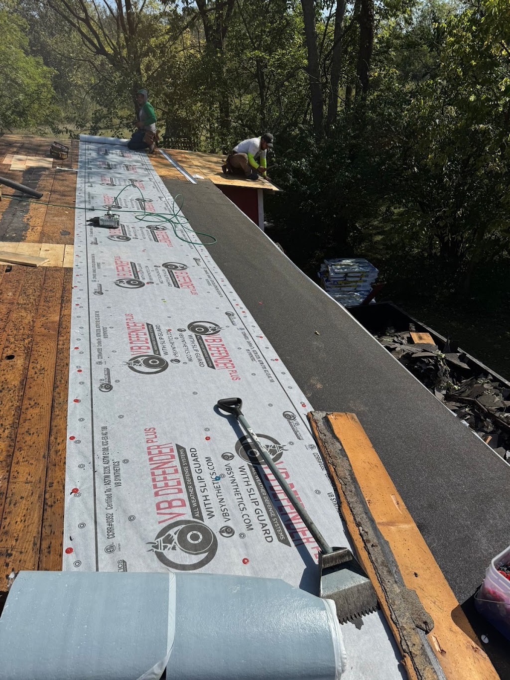 Reyes Quality Roofing LLC | 3517 W Hillcrest Ave, Dayton, OH 45406, USA | Phone: (937) 516-6686