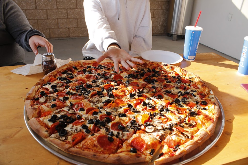 O.C. Pizza | 510 Park Blvd, Orange Cove, CA 93646, USA | Phone: (559) 626-7800