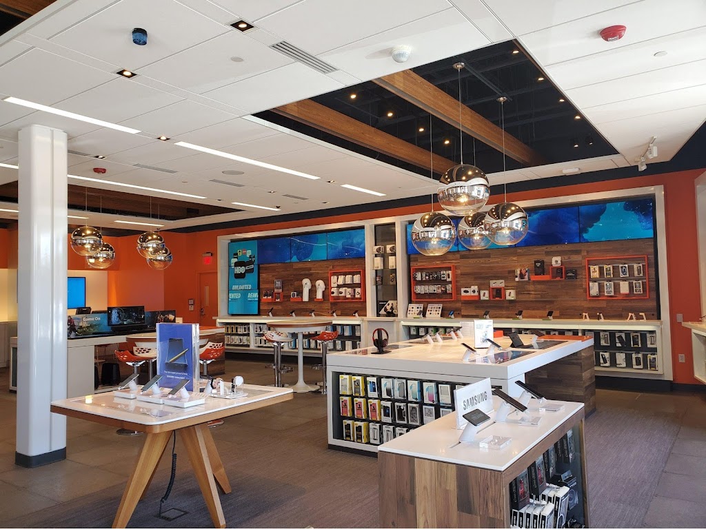 AT&T Store | 1 N La Grange Rd Unit 1-B, La Grange, IL 60525, USA | Phone: (708) 354-6672