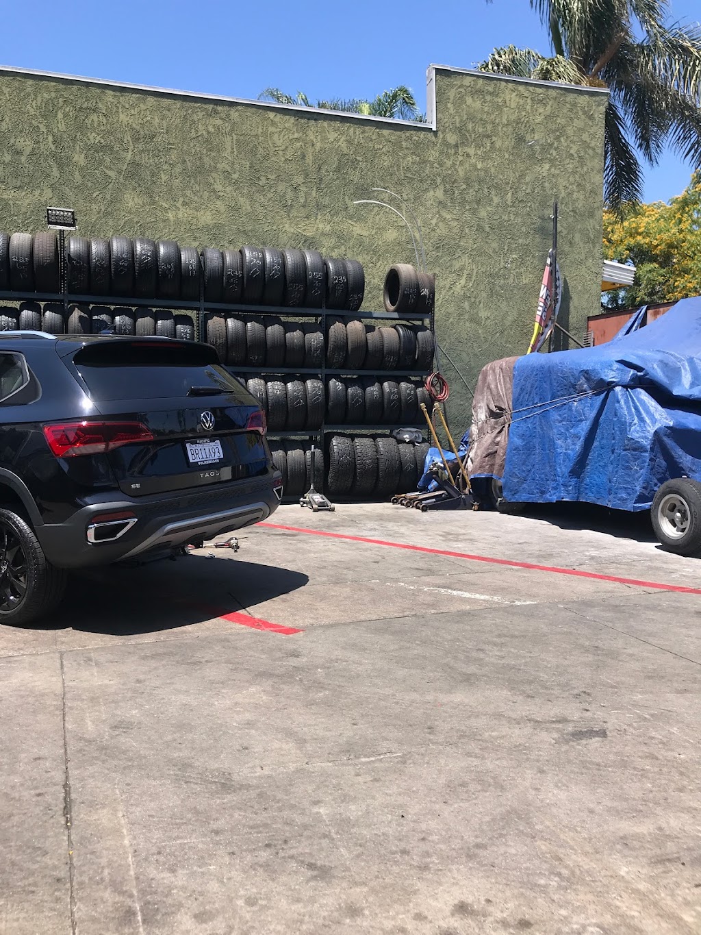 Silvas Tires | 2119 Pacific Ave, Long Beach, CA 90806 | Phone: (562) 218-0114