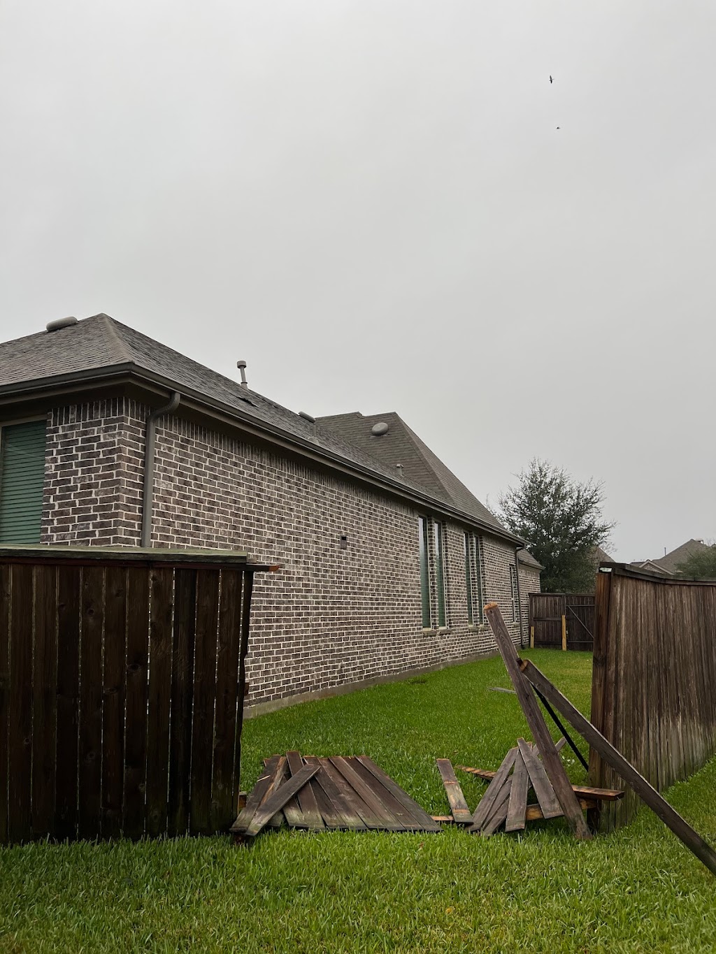 Advantage Roofing | 6014 Hedgepark Dr, Richmond, TX 77407, USA | Phone: (713) 609-9319