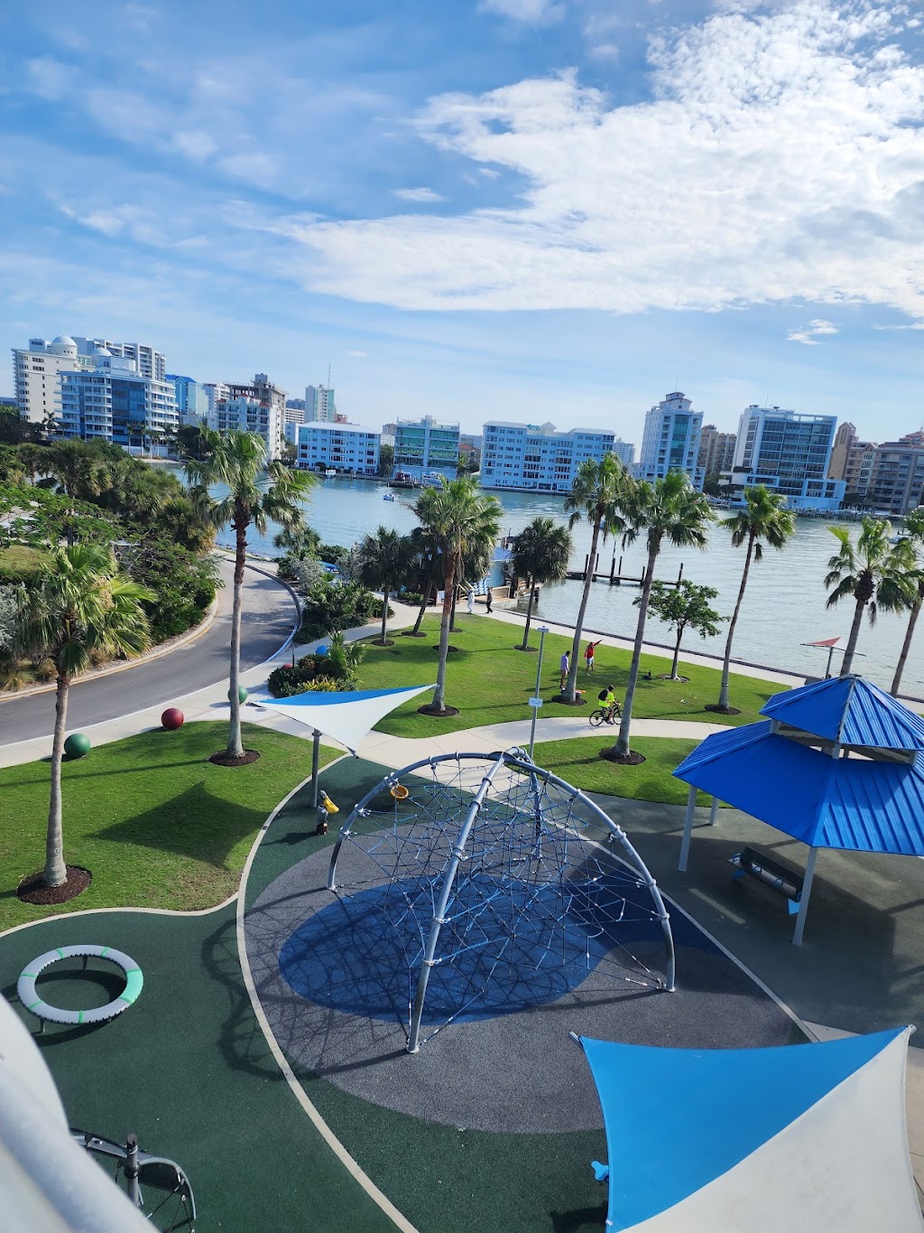 See The Bay Boat Tours @ Harts Landing | 920 John Ringling Causeway, Sarasota, FL 34236, USA | Phone: (941) 330-0650