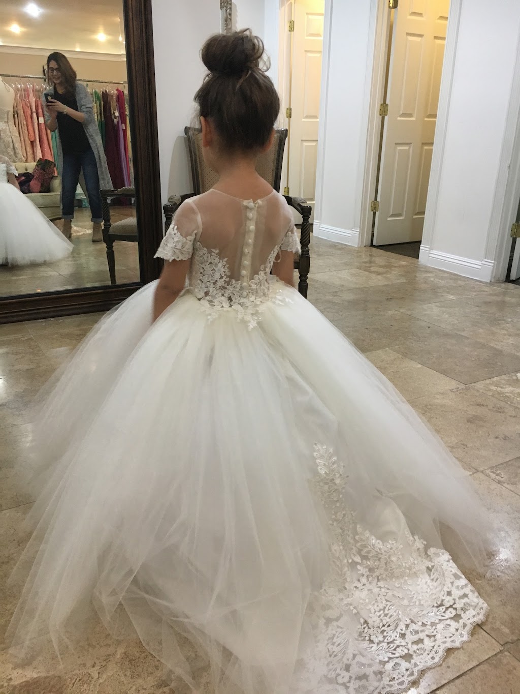 Ladies and Gents Bridal | 124 Oak St, Bakersfield, CA 93304, USA | Phone: (661) 325-7911