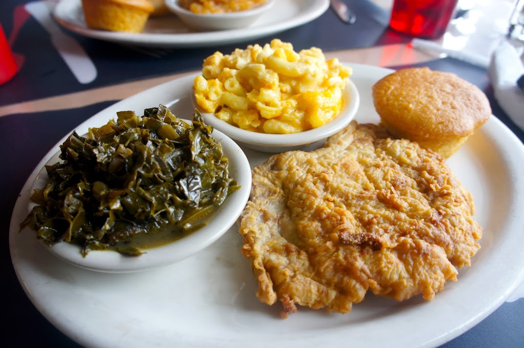Donnas Country Kitchen | 174 N McKinley St, Coats, NC 27521, USA | Phone: (910) 694-3388