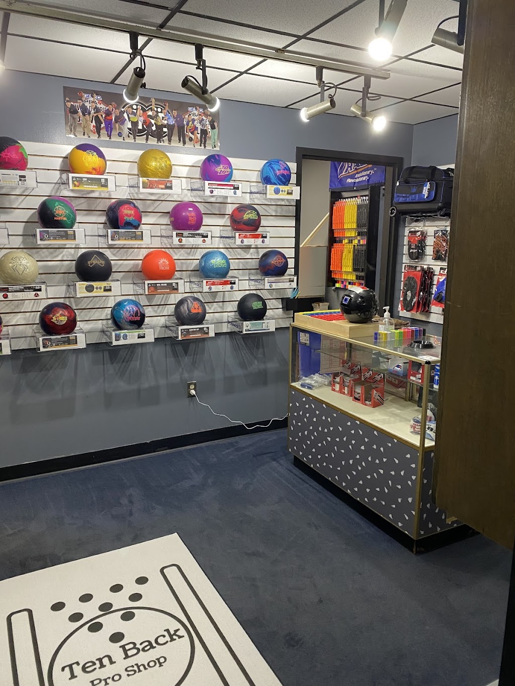 Ten Back Pro Shop | Inside Park Centre Lanes, 7313 Whipple Ave NW, North Canton, OH 44720, USA | Phone: (330) 671-9368