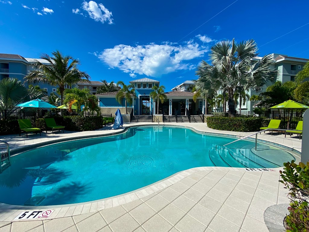 SeaBreeze Vacation LLC | 5372 Gulf Dr, Holmes Beach, FL 34217, USA | Phone: (941) 462-4227