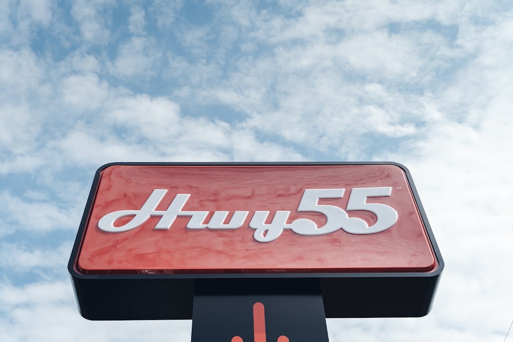 Hwy 55 Burgers, Shakes & Fries | 391 N Sonoma Trail, Ennis, TX 75119, USA | Phone: (469) 456-0407