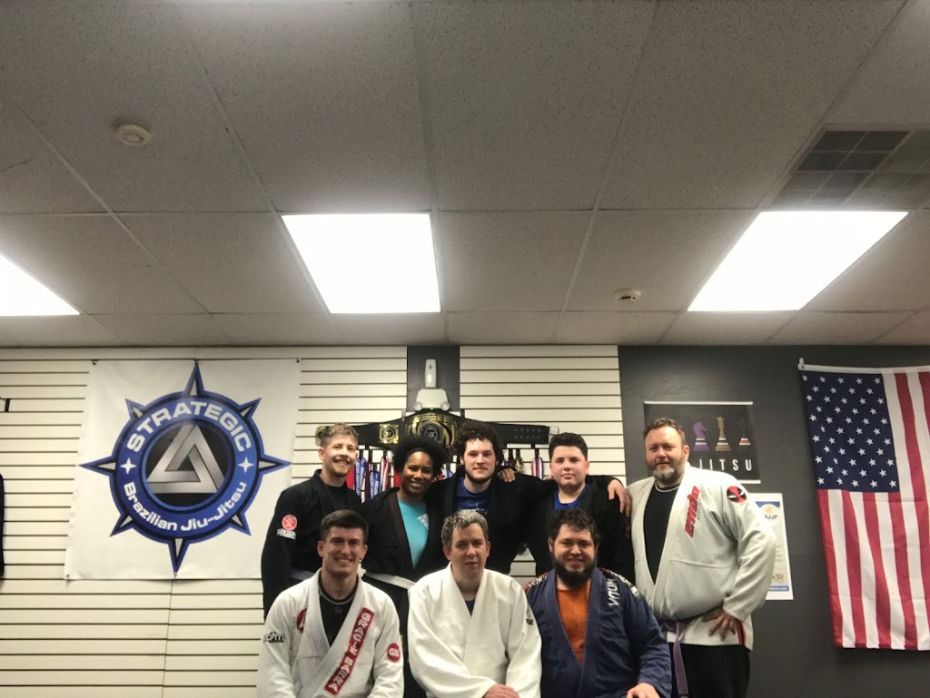 Strategic BJJ | 2248 E Broadway, Alton, IL 62002, USA | Phone: (618) 328-3428